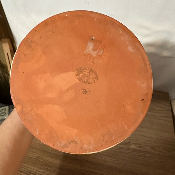 Nanette Vacher Vase - Picture 4 of 7